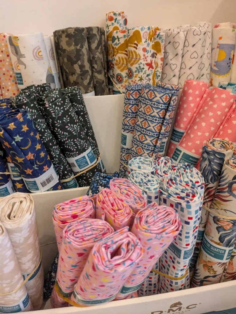 Coupons de tissus en coton imprimé dimensions 50 x 70 cm